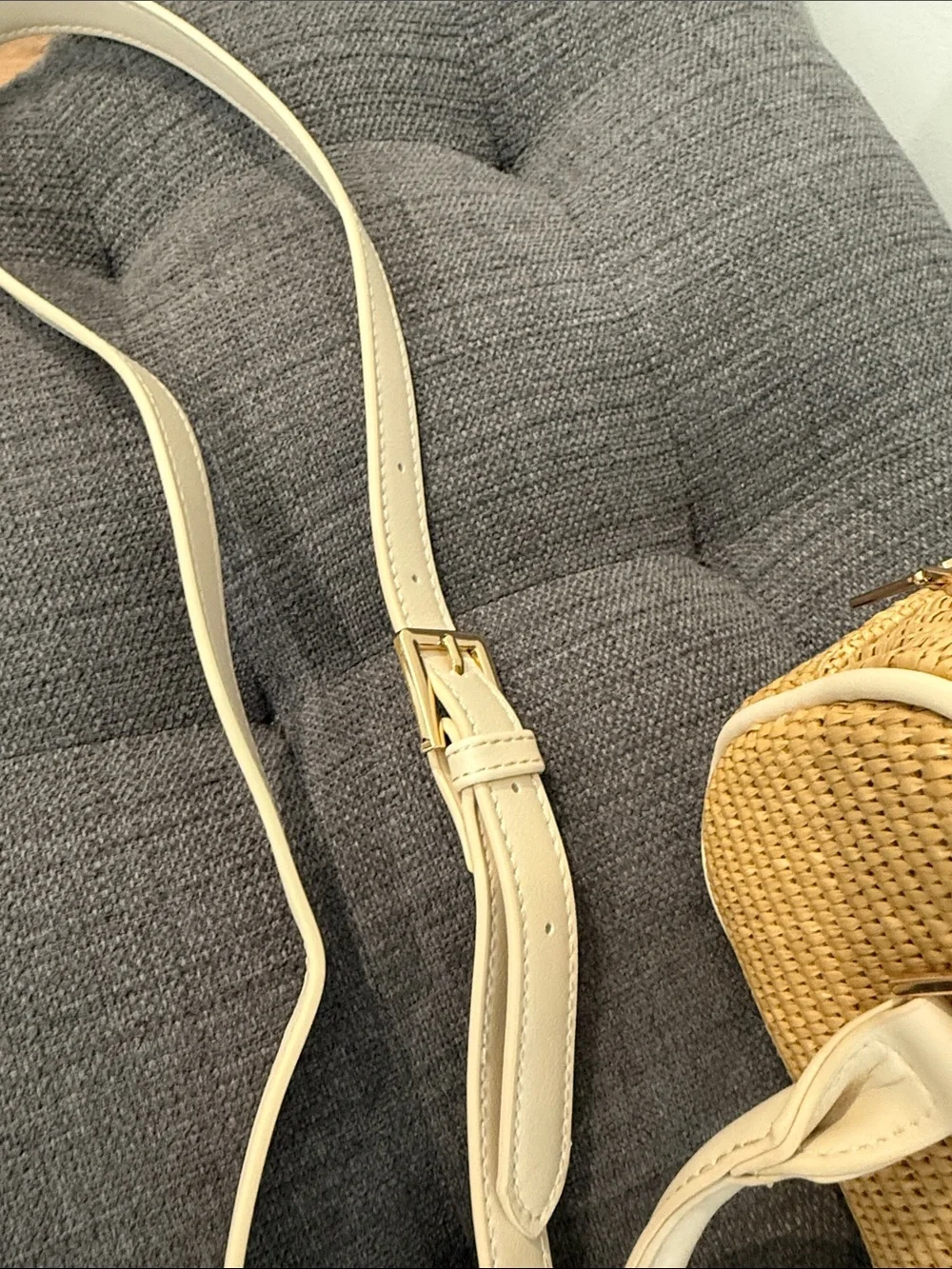 ~ Shiraleah ~ EUC ~ Ravello Cross-Body Bag in Natural